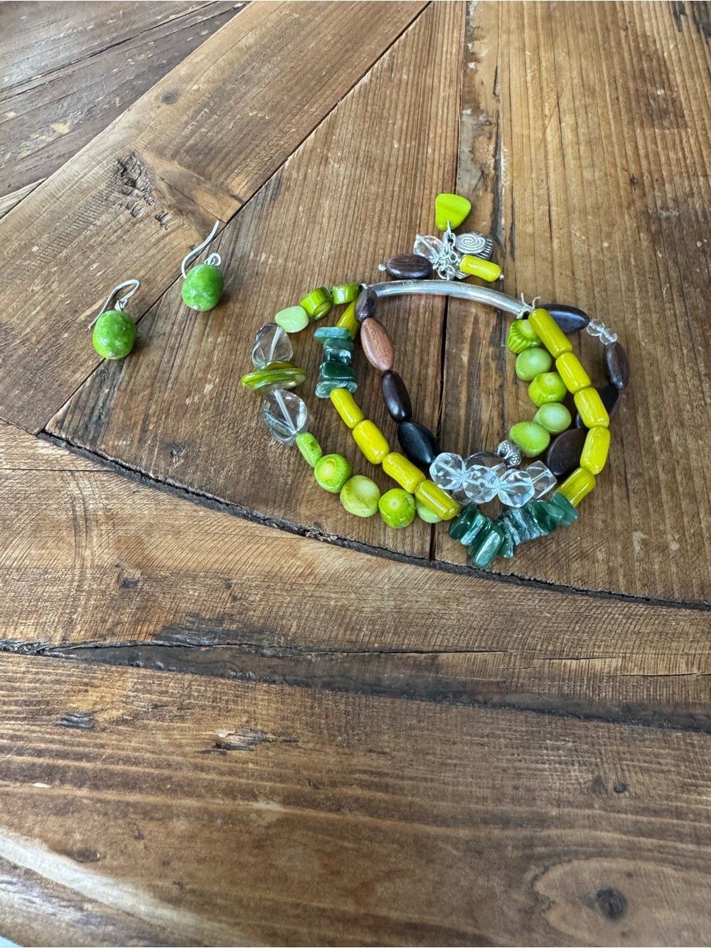 Green Beaded Multi-Strand Women's Bracelet with Matching Earrings